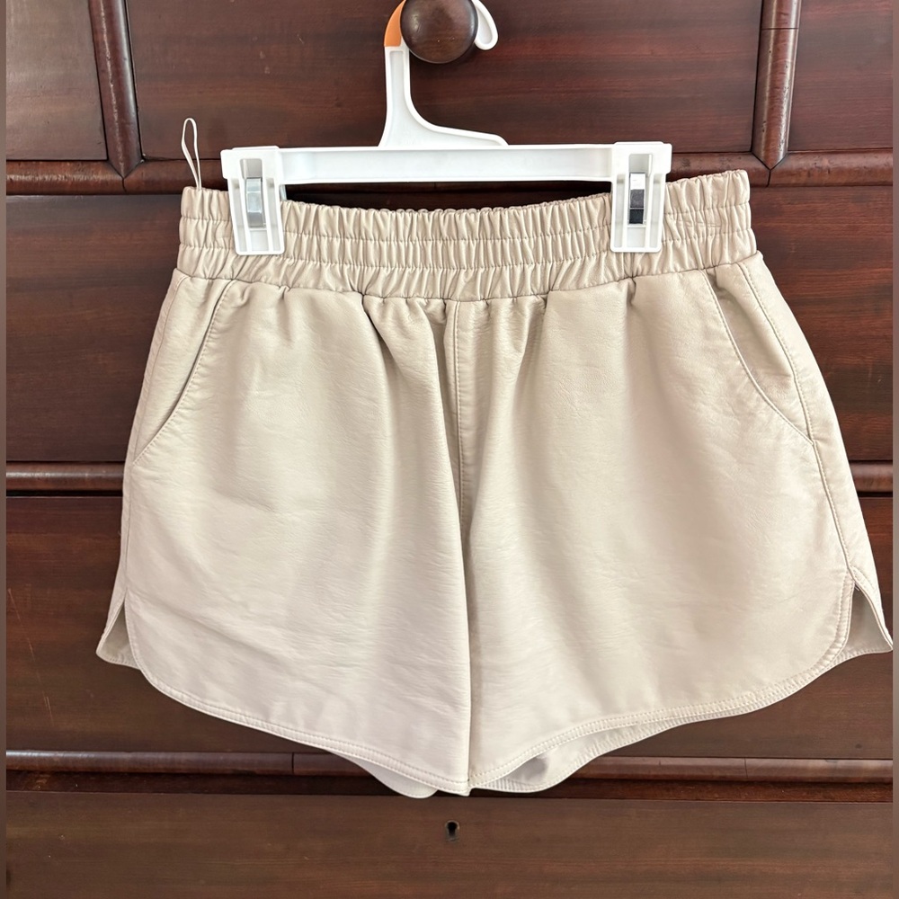 She + Sky Cream Faux Leather Elastic-Waist Athletic Shorts